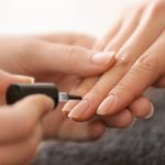 254530-x-cuidados-ao-fazer-as-unhas-1200x675